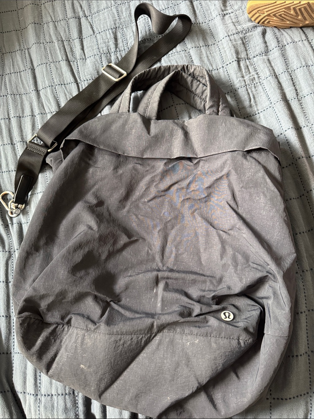 lululemon athletica womens Black Convertible Tote-Backpack